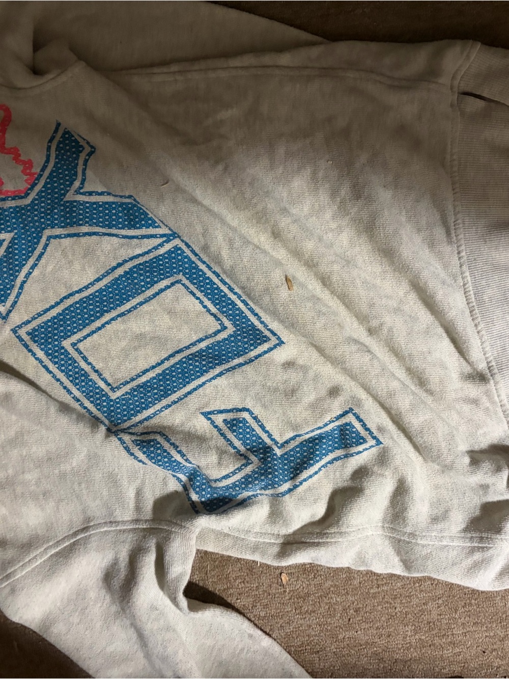 Light Gray Sweatshirt with Blue Graphic FOX